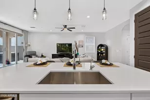 655 S Longspur Ln, Gilbert, AZ 85296 - Photo 20