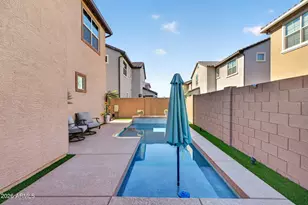 655 S Longspur Ln, Gilbert, AZ 85296 - Photo 8