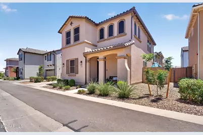 655 S Longspur Lane, Gilbert, AZ 85296 - Photo 10