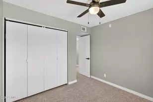 944 S Valencia, Mesa, AZ 85202 - Photo 30