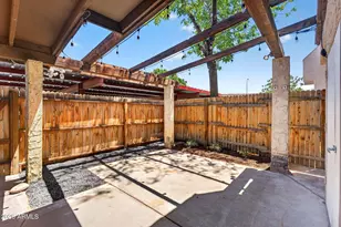 944 S Valencia, Mesa, AZ 85202 - Photo 34