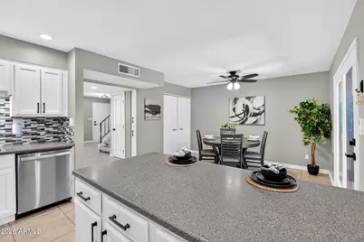 944 S Valencia -- #18, Mesa, AZ 85202 - Photo 10