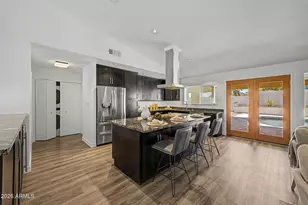 2335 E Shangri La Rd, Phoenix, AZ 85028 - Photo 14