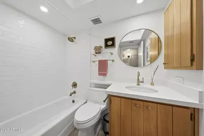 8145 N Central Avenue #21, Phoenix, AZ 85020 - Photo 14