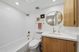 8145 N Central Ave, Phoenix, AZ 85020 - Photo 14