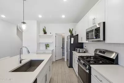 3027 W Bent Tree Drive, Phoenix, AZ 85083 - Photo 12
