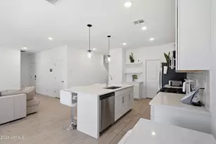 3027 W Bent Tree Dr, Phoenix, AZ 85083 - Photo 14