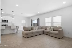 3027 W Bent Tree Dr, Phoenix, AZ 85083 - Photo 16
