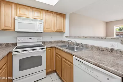 3601 W Tierra Buena Lane #145, Phoenix, AZ 85053 - Photo 6