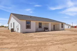 14055 S Berwick Rd, Arizona City, AZ 85123 - Photo 30