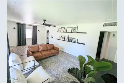 5913 W Gardenia Avenue, Glendale, AZ 85301 - Photo 2