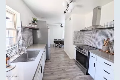 5913 W Gardenia Avenue, Glendale, AZ 85301 - Photo 6