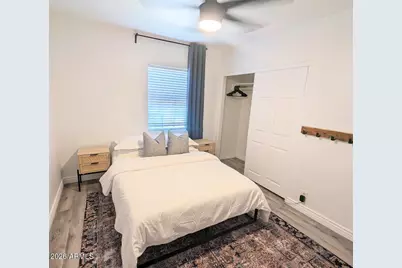 5913 W Gardenia Avenue, Glendale, AZ 85301 - Photo 12