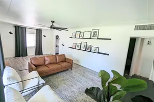 5913 W Gardenia Ave, Glendale, AZ 85301 - Photo 6