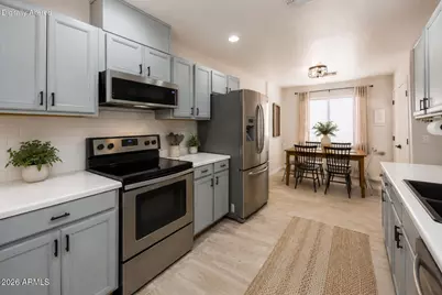 1239 E Fremont Road, Phoenix, AZ 85042 - Photo 8