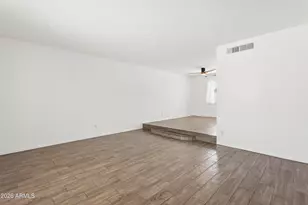 4517 S Grandview Ave, Tempe, AZ 85282 - Photo 4