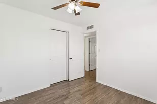 4517 S Grandview Ave, Tempe, AZ 85282 - Photo 20