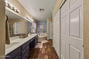 9863 W Menadota Dr, Peoria, AZ 85382 - Photo 26