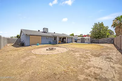 8137 W Montecito Avenue, Phoenix, AZ 85033 - Photo 20