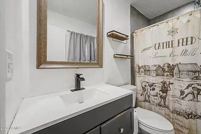 8137 W Montecito Avenue, Phoenix, AZ 85033 - Photo 10