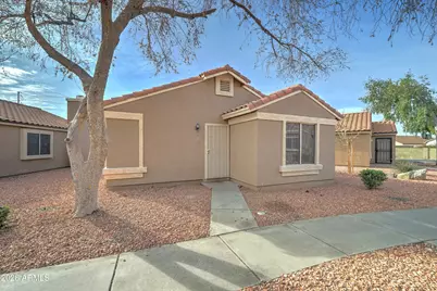 7040 W Olive Avenue #12, Peoria, AZ 85345 - Photo 2