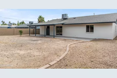 13829 N 10th Place, Phoenix, AZ 85022 - Photo 32
