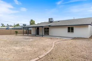 13829 N 10th Pl, Phoenix, AZ 85022 - Photo 32