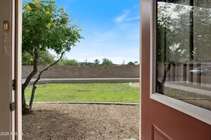 13829 N 10th Pl, Phoenix, AZ 85022 - Photo 12