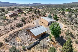 16928 W Trap Rd, Peeples Valley, AZ 86332 - Photo 12
