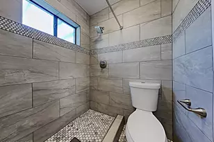 2440 E Dahlia Dr, Phoenix, AZ 85032 - Photo 14