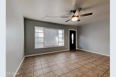 2440 E Dahlia Drive, Phoenix, AZ 85032 - Photo 2