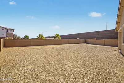 16671 W Mescal Street, Surprise, AZ 85388 - Photo 30
