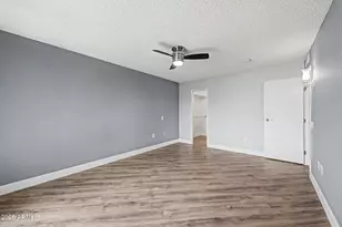 10148 W Pineaire Dr, Sun City, AZ 85351 - Photo 16