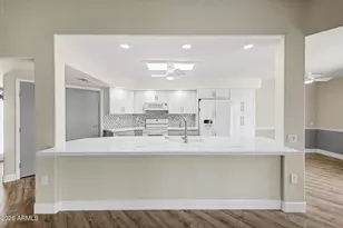 10148 W Pineaire Dr, Sun City, AZ 85351 - Photo 12