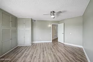 10148 W Pineaire Dr, Sun City, AZ 85351 - Photo 20