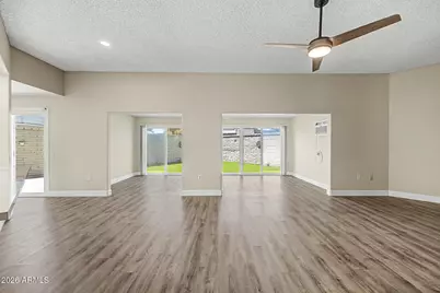 10148 W Pineaire Drive, Sun City, AZ 85351 - Photo 8