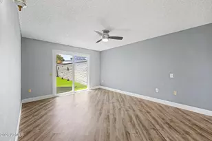 10148 W Pineaire Dr, Sun City, AZ 85351 - Photo 14