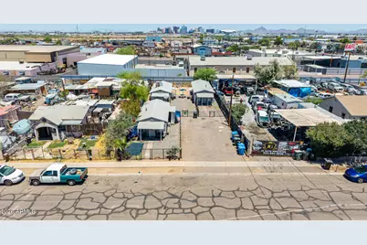24 W Fulton Street, Phoenix, AZ 85041 - Photo 1