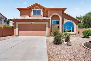 2504 S Revolta, Mesa, AZ 85209 - Photo 2