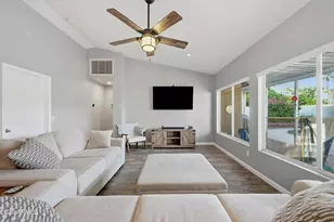 1050 W Cooley Dr, Gilbert, AZ 85233 - Photo 12