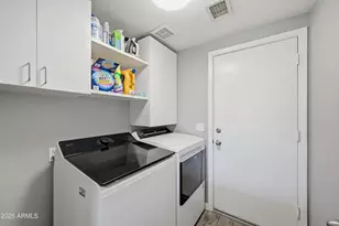 1050 W Cooley Dr, Gilbert, AZ 85233 - Photo 26