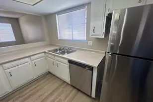 6110 W Tierra Buena Ln, Glendale, AZ 85306 - Photo 16