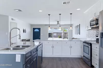 7814 E Cypress Street, Scottsdale, AZ 85257 - Photo 8