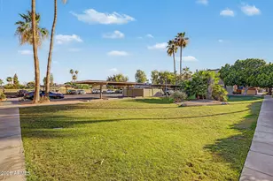 2040 S Longmore St, Mesa, AZ 85202 - Photo 20