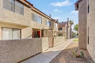 2040 S Longmore St, Mesa, AZ 85202 - Photo 1