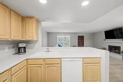 7401 E Northland Drive #8, Scottsdale, AZ 85251 - Photo 10