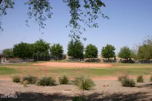 12108 W Range Mule Dr, Peoria, AZ 85383 - Photo 36
