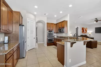 5317 E Lonesome Dove Trail, San Tan Valley, AZ 85140 - Photo 2