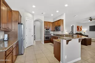 5317 E Lonesome Dove Trail, San Tan Valley, AZ 85140 - Photo 2