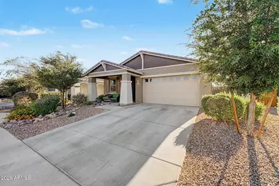 404 S 202nd Lane, Buckeye, AZ 85326 - Photo 4